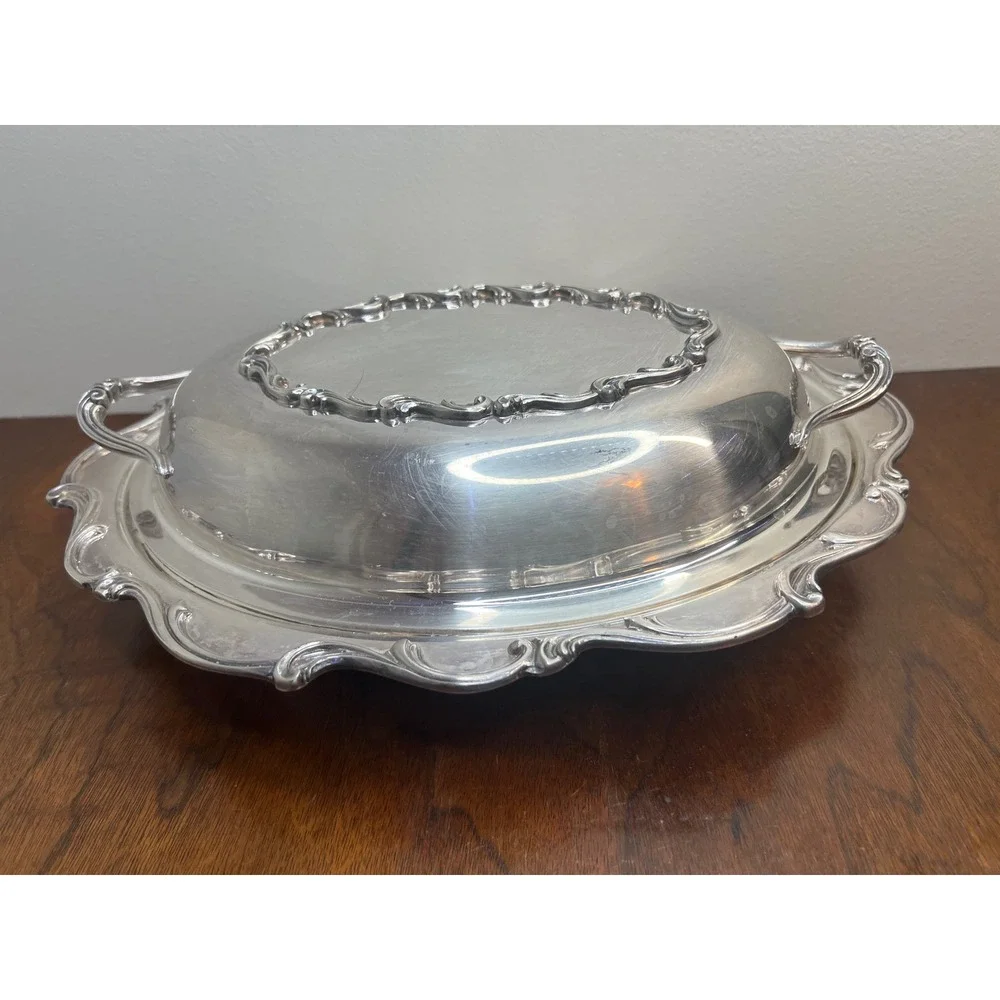 Vintage Silver Plated Oval Covered Serving Dish Scrolled Edge Domed Lid 12x9‎